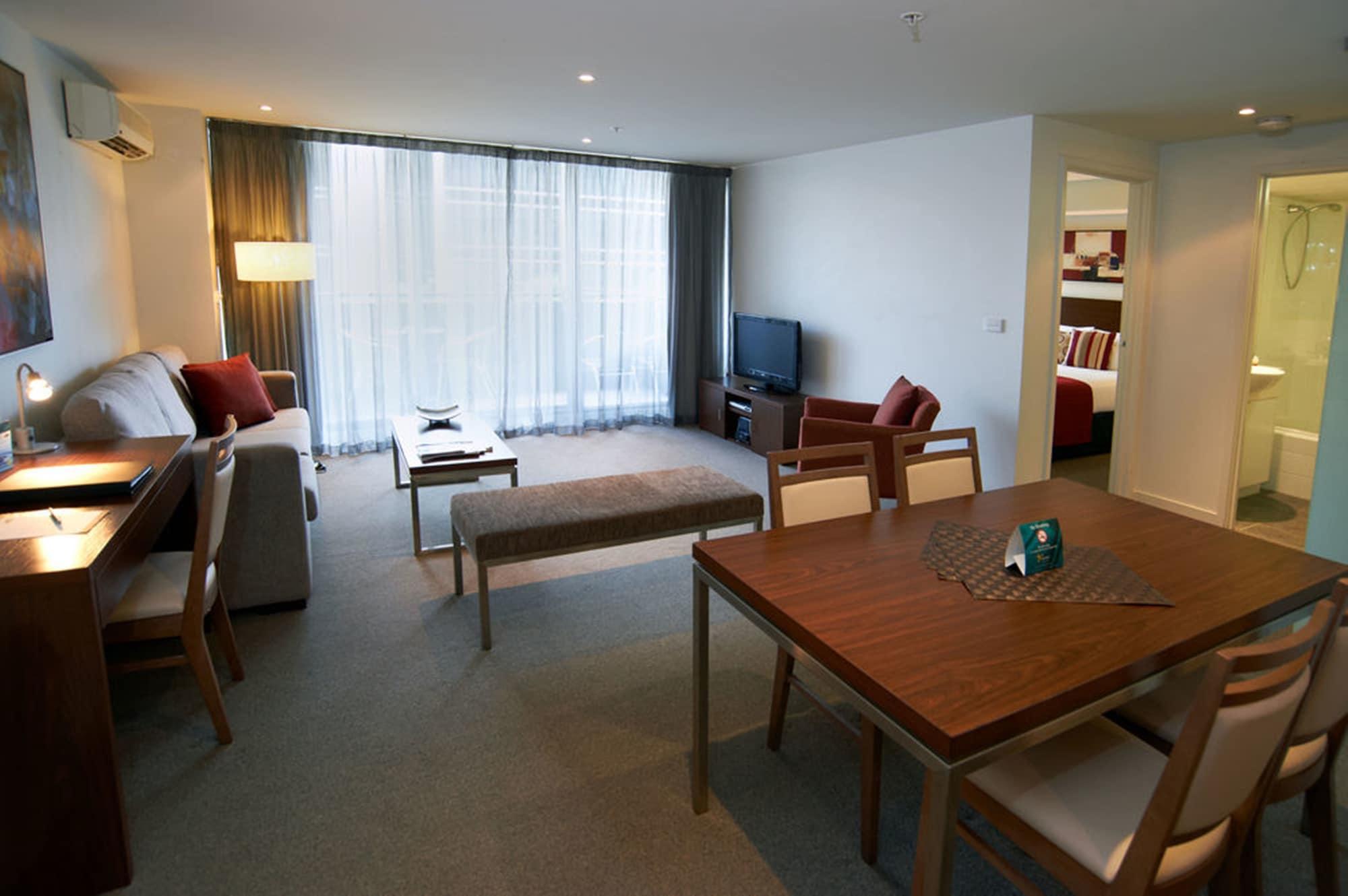 Quest On Dorcas Aparthotel Melbourne Exterior photo