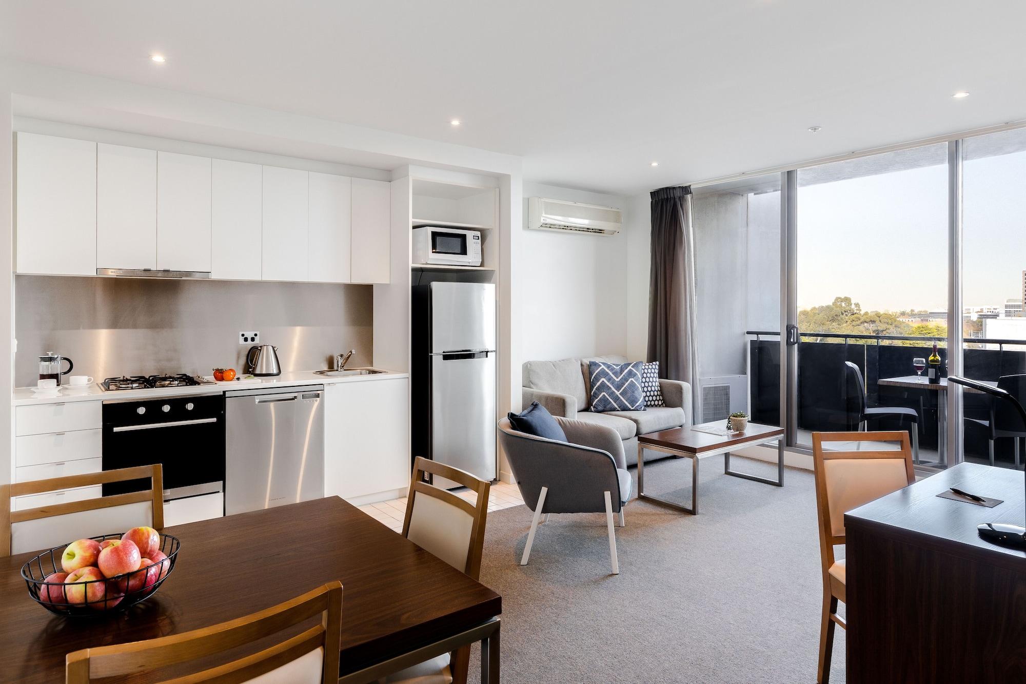 Quest On Dorcas Aparthotel Melbourne Exterior photo