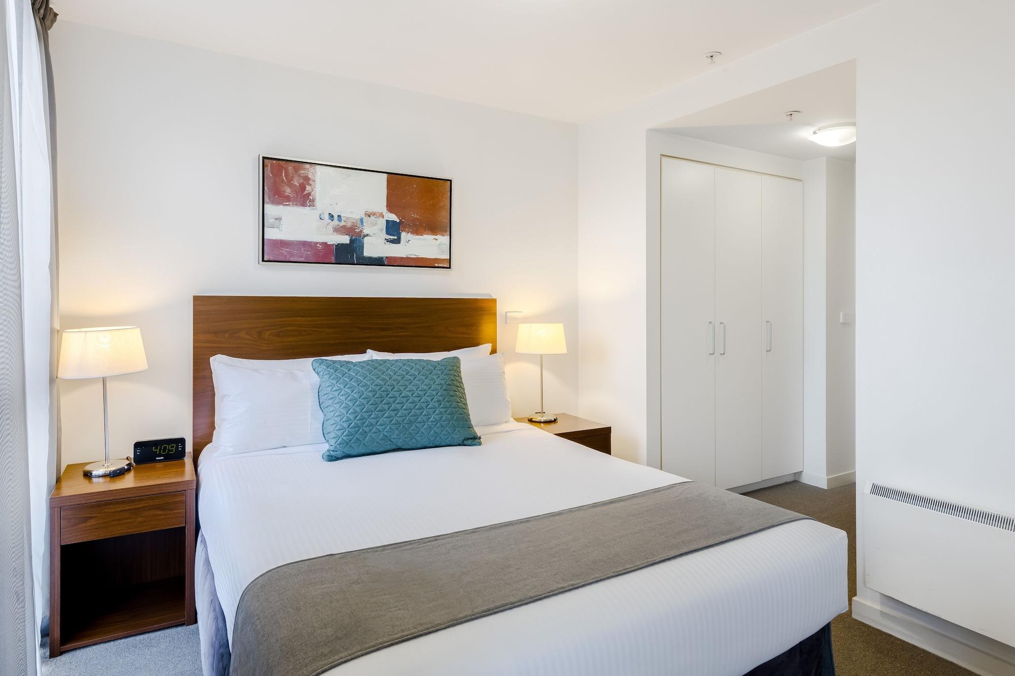 Quest On Dorcas Aparthotel Melbourne Exterior photo