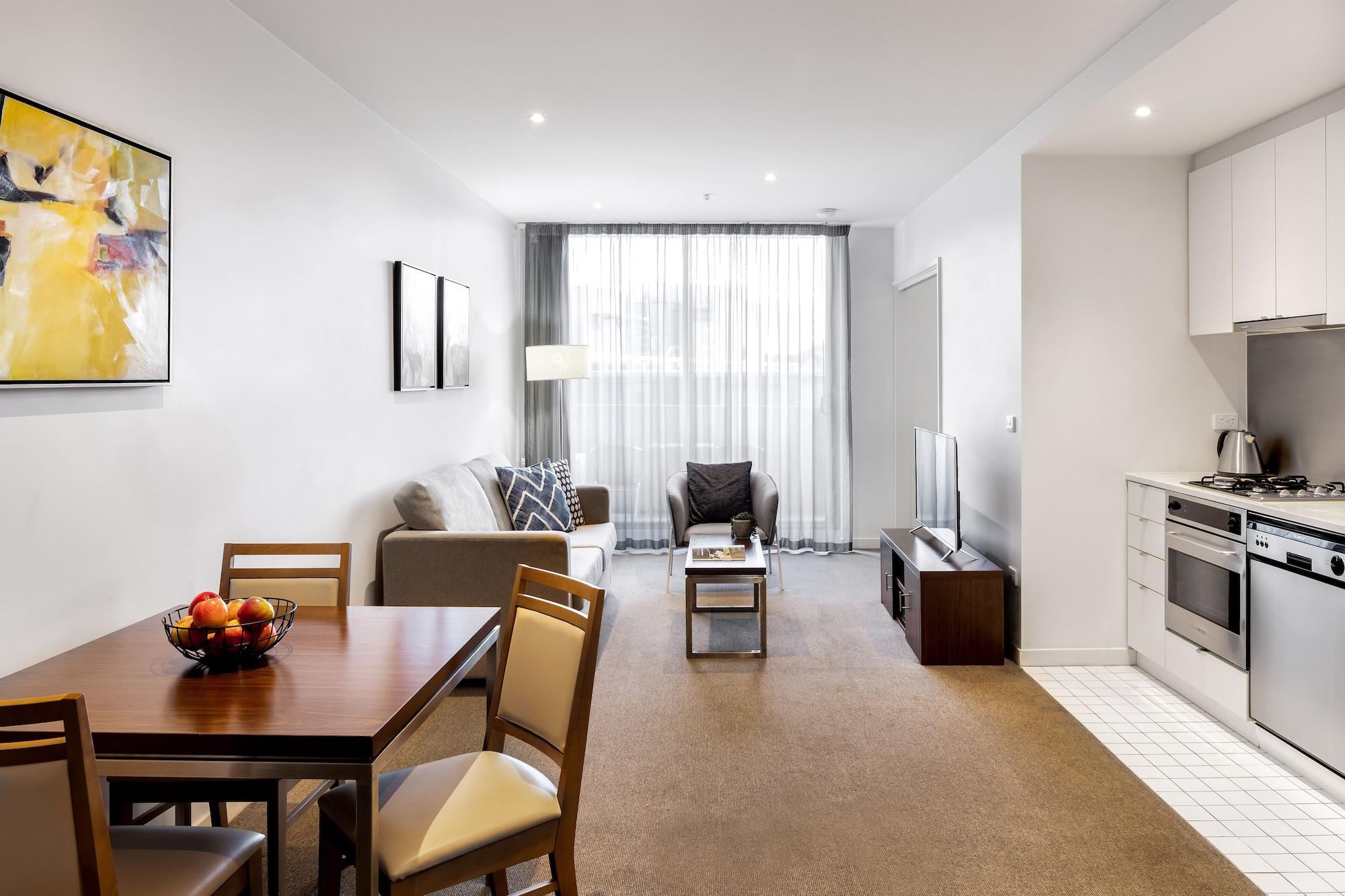 Quest On Dorcas Aparthotel Melbourne Exterior photo