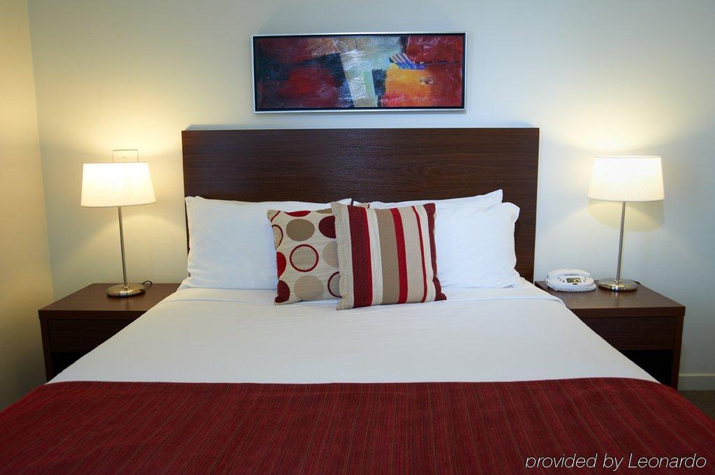 Quest On Dorcas Aparthotel Melbourne Exterior photo