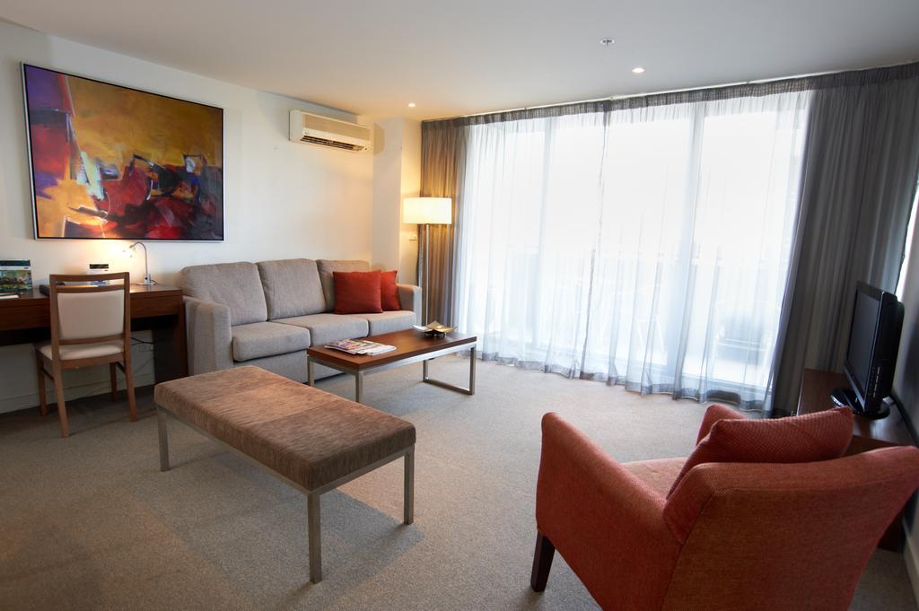 Quest On Dorcas Aparthotel Melbourne Exterior photo